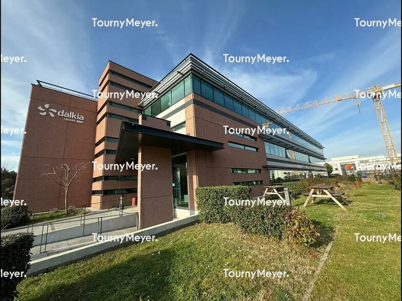 Office in Toulouse to rent - Building Photo - Image 2 of 7