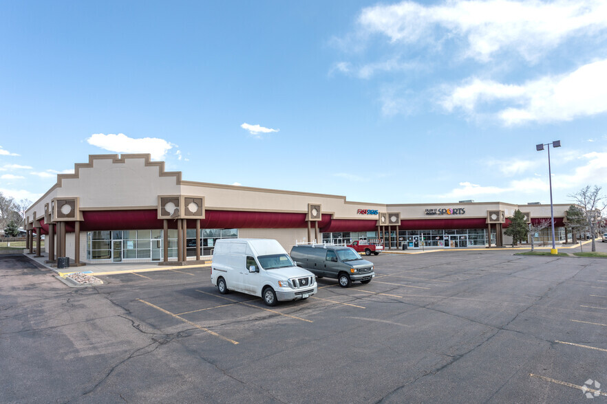 801-945 N Academy Blvd, Colorado Springs, CO for rent - Primary Photo - Image 1 of 1