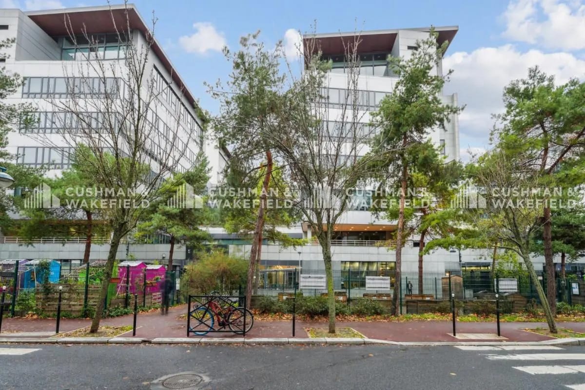 19-23 Allees De L'Europe, Clichy to rent Building Photo- Image 1 of 22