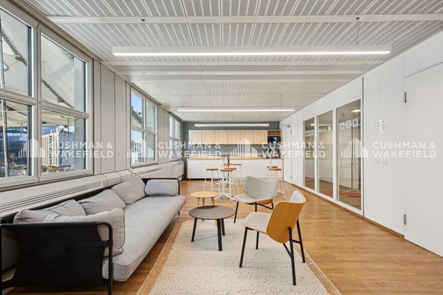 Office in Puteaux to rent - Building Photo - Image 1 of 20