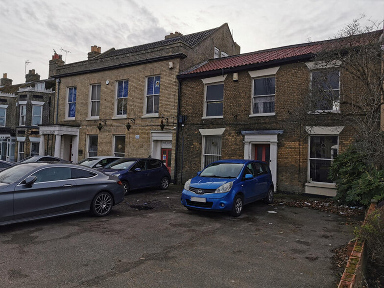 31-32 Southtown Rd, Great Yarmouth for sale - Primary Photo - Image 1 of 3