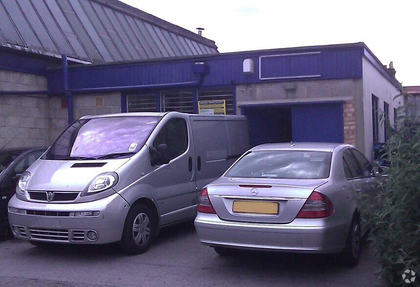 30-30A Borwick Ave, London for sale - Building Photo - Image 1 of 1