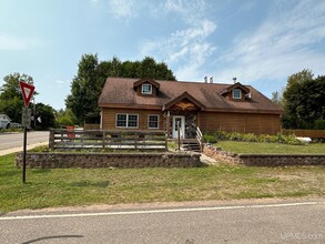 105 N Max St, Michigamme, MI for sale Primary Photo- Image 1 of 21