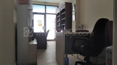 Office / Retail in Logroño, La Rioja to rent Interior Photo- Image 2 of 3