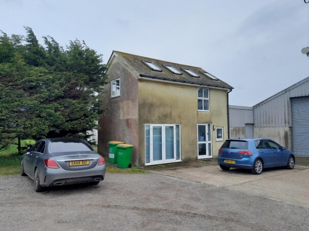 Rhee Wall, Romney Marsh for sale - Primary Photo - Image 1 of 1