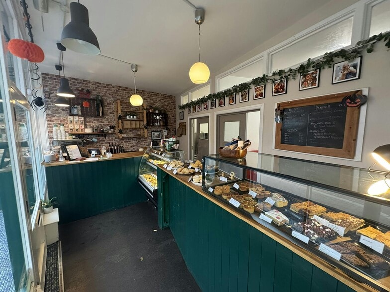 31 High St, Wem for sale - Interior Photo - Image 2 of 2