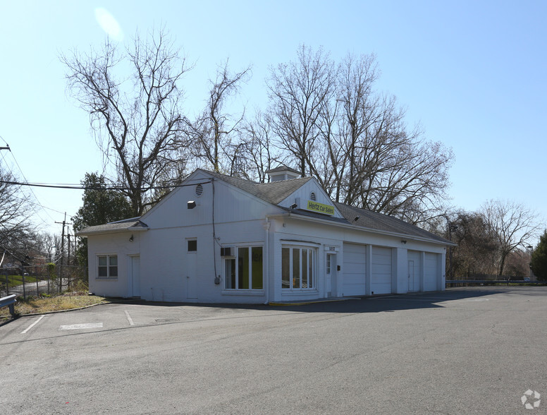 1037 Route 206, Shamong, NJ for sale - Primary Photo - Image 1 of 1