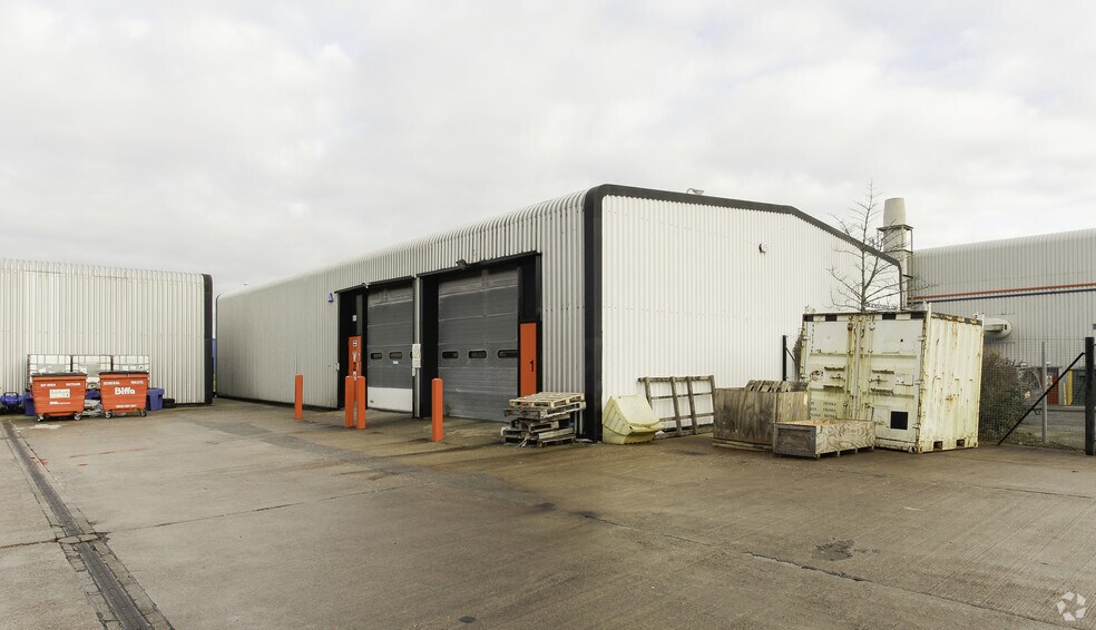 Dyce Dr, Dyce for sale - Primary Photo - Image 1 of 1