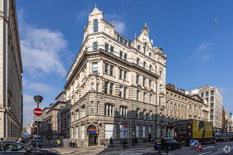 16-18 New Bridge St, London for sale - Primary Photo - Image 1 of 1