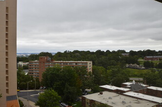 1310 N Courthouse Rd, Arlington, VA for rent Interior Photo- Image 1 of 15