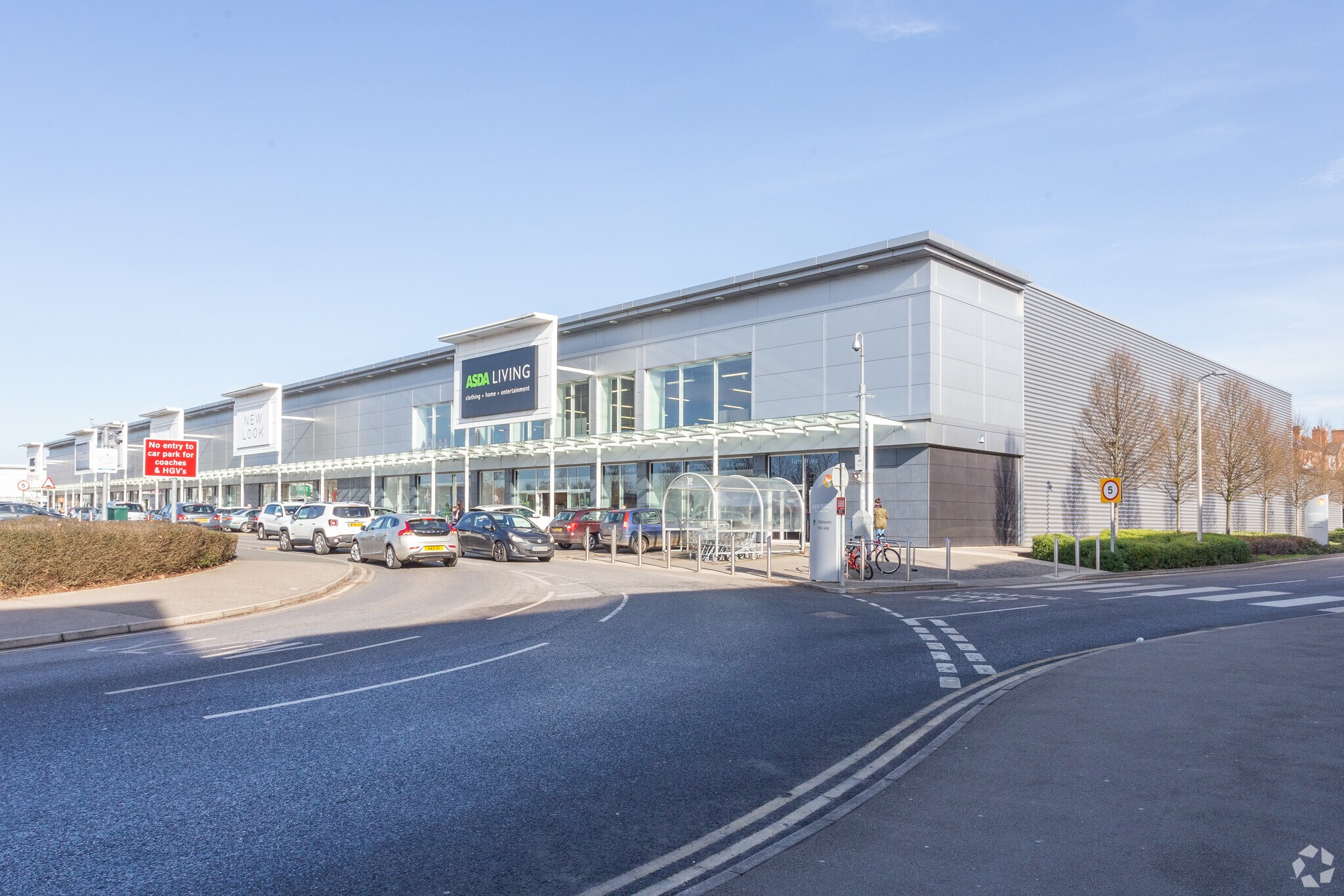 Birmingham Rd, Stratford Upon Avon for sale Primary Photo- Image 1 of 1