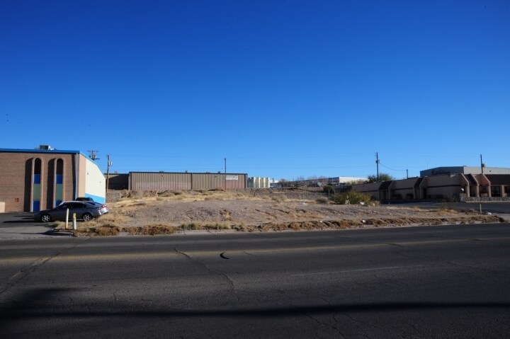 10911 Pellicano Dr, El Paso, TX for sale Primary Photo- Image 1 of 1