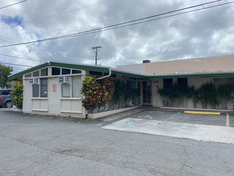 420 Uluniu St, Kailua, HI for rent - Building Photo - Image 1 of 6