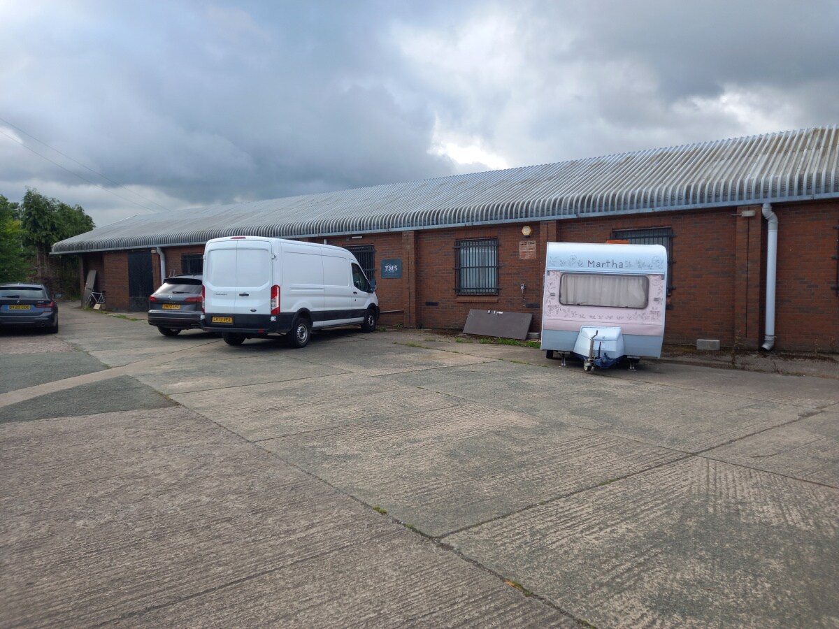 Unit 9 The Old Creamery, Four Crosses for sale Primary Photo- Image 1 of 1
