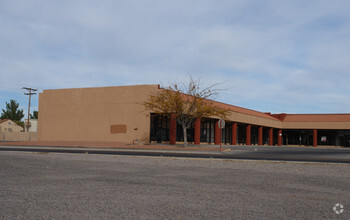 304 Wyatt Dr, Las Cruces, NM for sale Primary Photo- Image 1 of 1