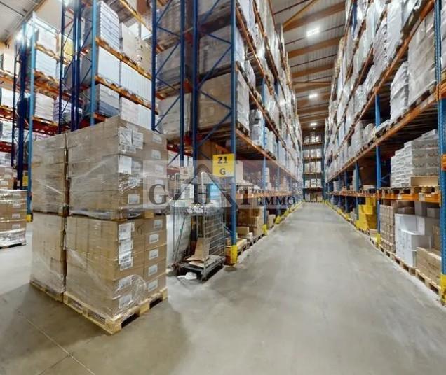 Industrial in Collégien for sale Interior Photo- Image 1 of 4