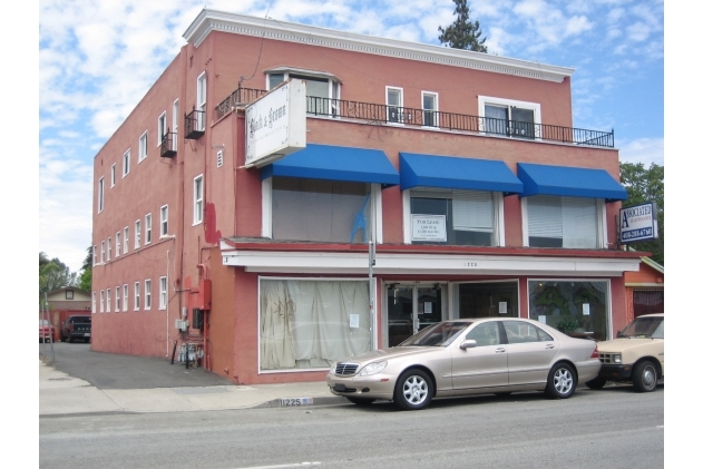 1225 W San Carlos St, San Jose, CA for rent - Building Photo - Image 1 of 4