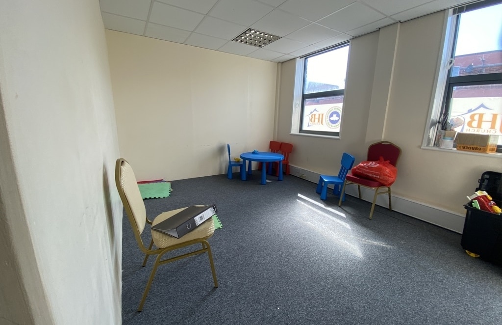 Bromham Rd, Bedford to rent Interior Photo- Image 1 of 3