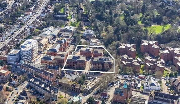 298 Regents Park Rd, London to rent - Building Photo - Image 3 of 9