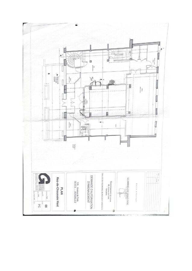 98 Ter Avenue De Paris, Versailles, YVE 78000 -  -  - Floor Plan - Image 1 of 6