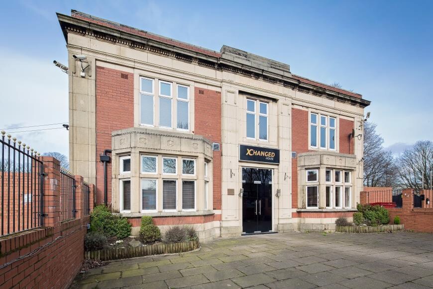 60 Heap Brg, Bury for sale - Primary Photo - Image 1 of 1