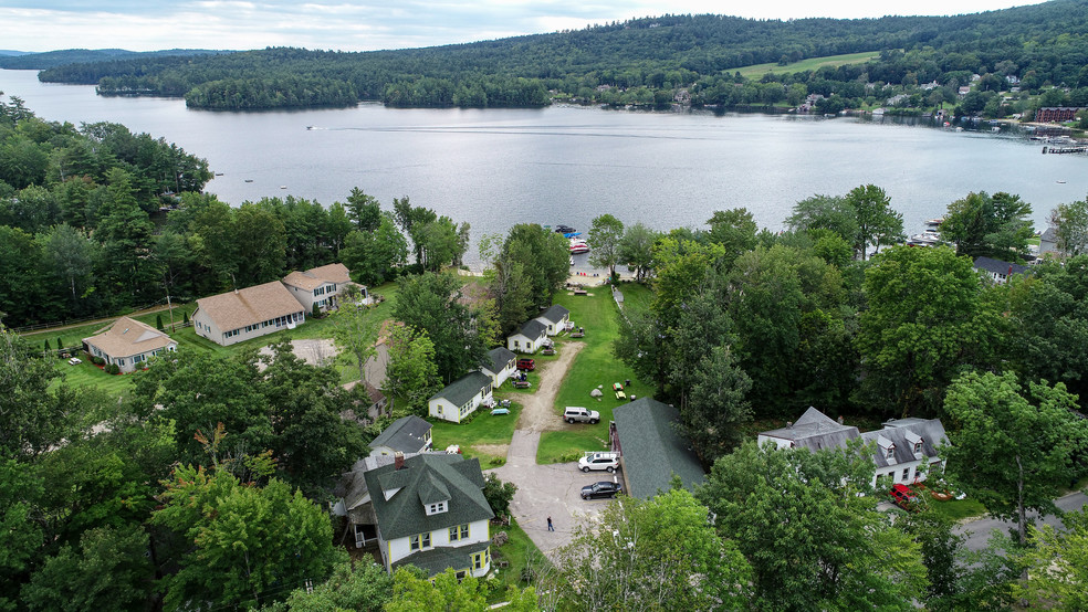 76 Lake Shore Dr, Moultonborough, NH for sale - Building Photo - Image 1 of 1