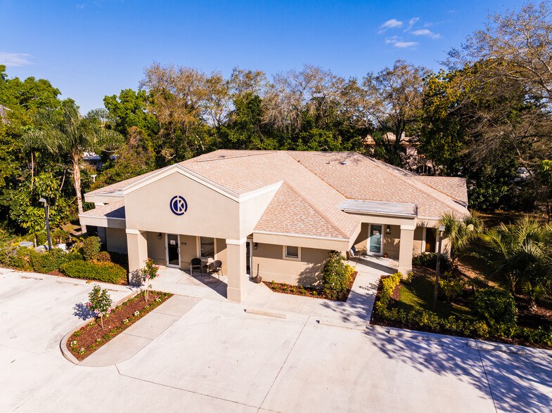 1965 25th Ave, Vero Beach, FL for sale - Building Photo - Image 3 of 20