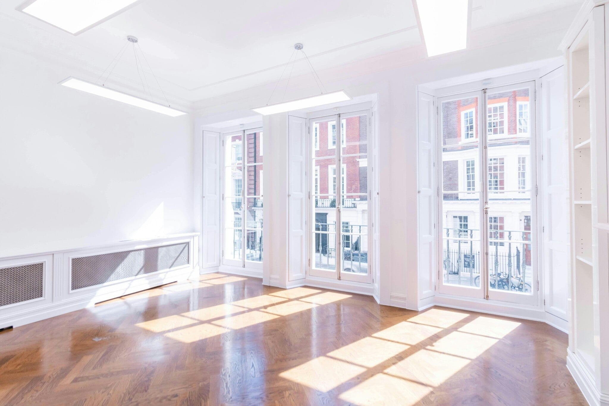 27 Grosvenor St, London to rent Building Photo- Image 1 of 7