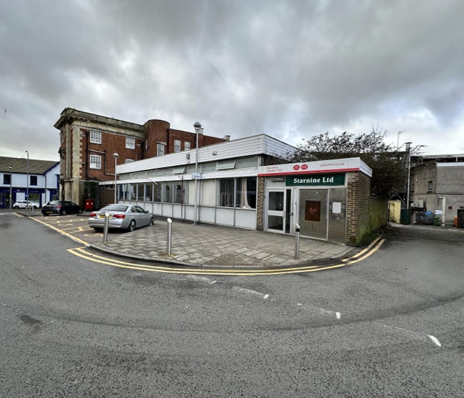 More details for 18 John St, Llanelli - Retail to Rent