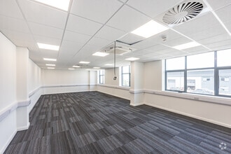 Upperfield Ln, Cheltenham to rent Interior Photo- Image 2 of 3