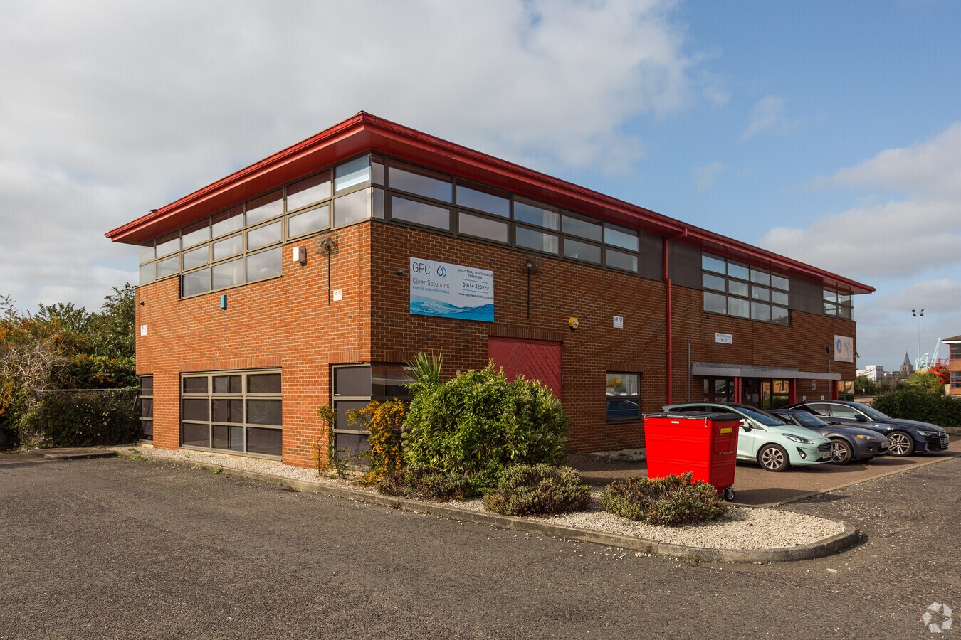 Sir Thomas Longley Rd, Rochester ME2 4DP UK