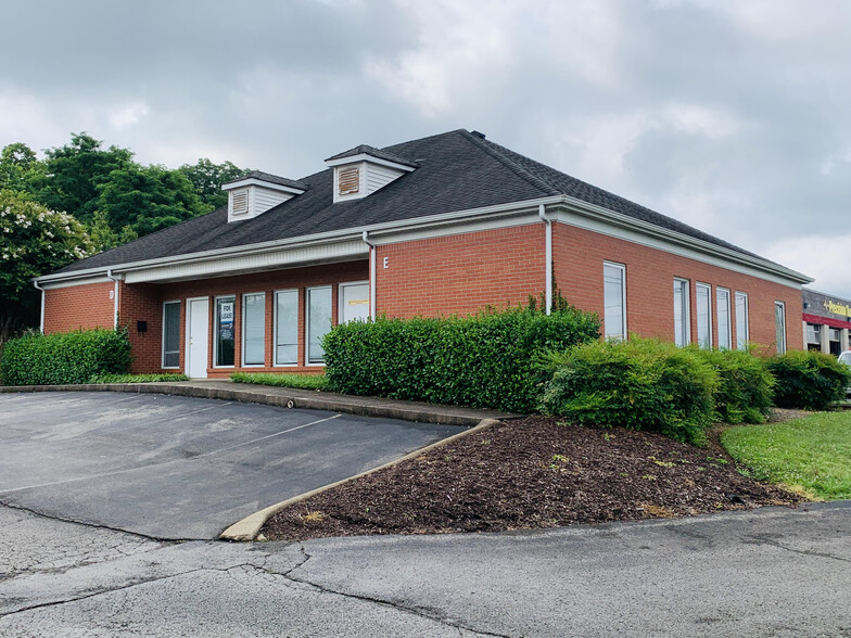 1806 Memorial Blvd, Murfreesboro, TN for sale - Building Photo - Image 1 of 1