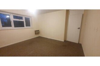 90a Wolverhampton Rd, Codsall to rent Interior Photo- Image 2 of 4