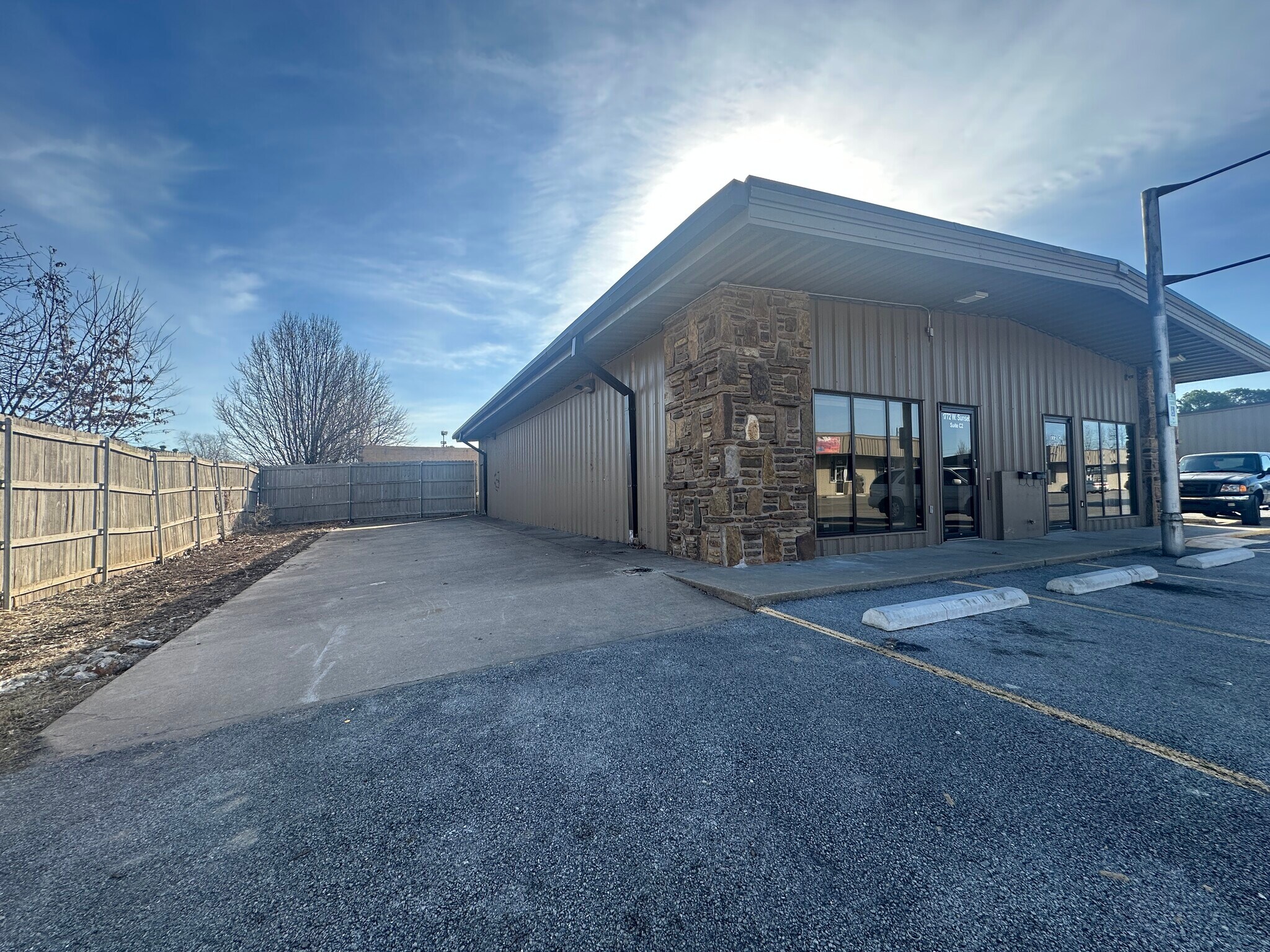 1772 W Sunset Ave, Springdale, AR for sale Building Photo- Image 1 of 1