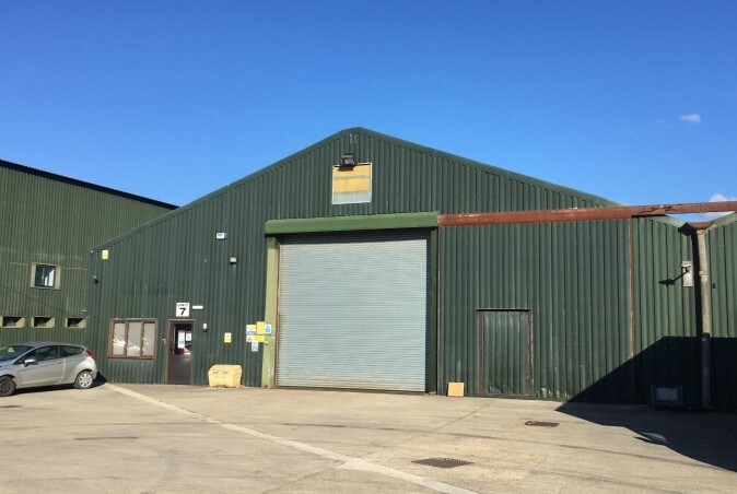 Units 5&7 Stanton Harcourt, Stanton Harcourt for sale - Primary Photo - Image 1 of 1