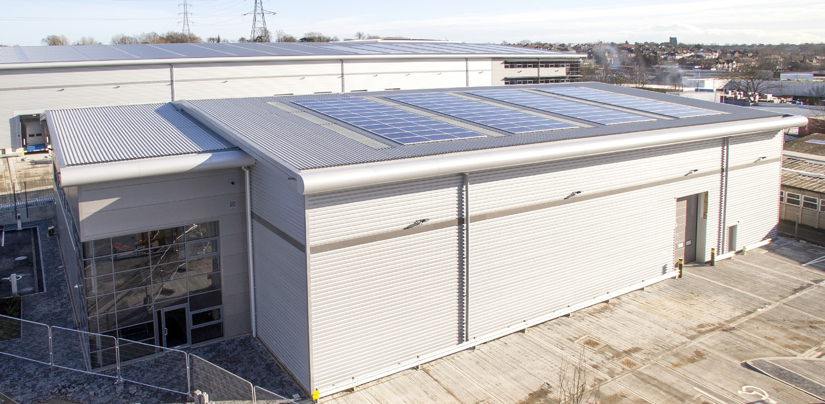 38 Kimpton Rd, Sutton to rent Primary Photo- Image 1 of 5