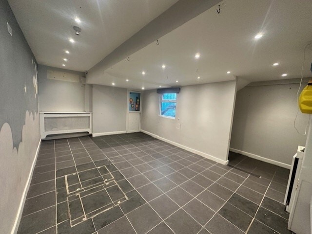 9 East Barnet Rd, Barnet to rent Interior Photo- Image 1 of 4