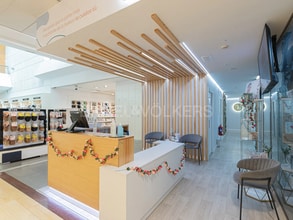 Retail in Barcelona, Barcelona to rent Interior Photo- Image 2 of 7