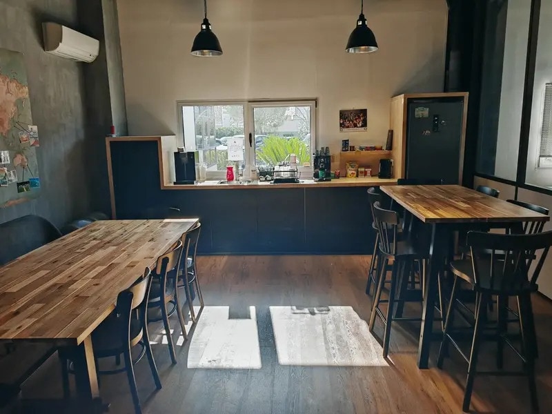 Location Bureaux 220 m² - Photo 1