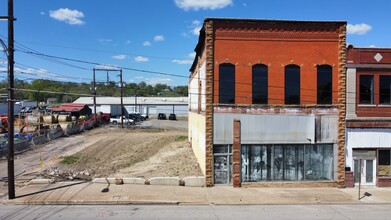 19 E Hobson Ave, Sapulpa, OK for sale Building Photo- Image 1 of 1