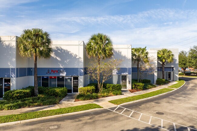 More details for 4350-4380 Oakes Rd, Davie, FL - Light Industrial to Rent