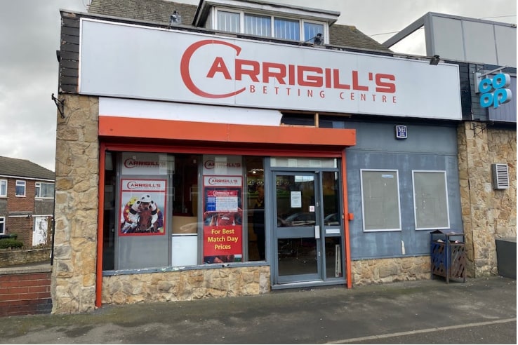 54 Old Bank Rd, Mirfield to rent Primary Photo- Image 1 of 3