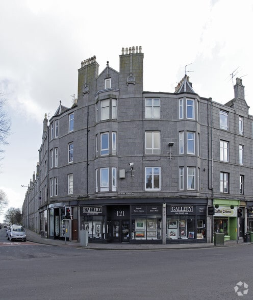117-121 Holburn St, Aberdeen for sale - Primary Photo - Image 1 of 7