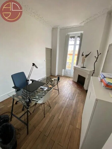 Office in Toulouse to rent - Building Photo - Image 3 of 9