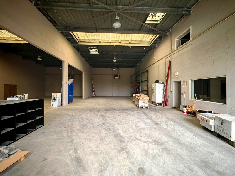 1 Rue Gloriette, Brie-Comte-Robert to rent Building Photo- Image 1 of 8