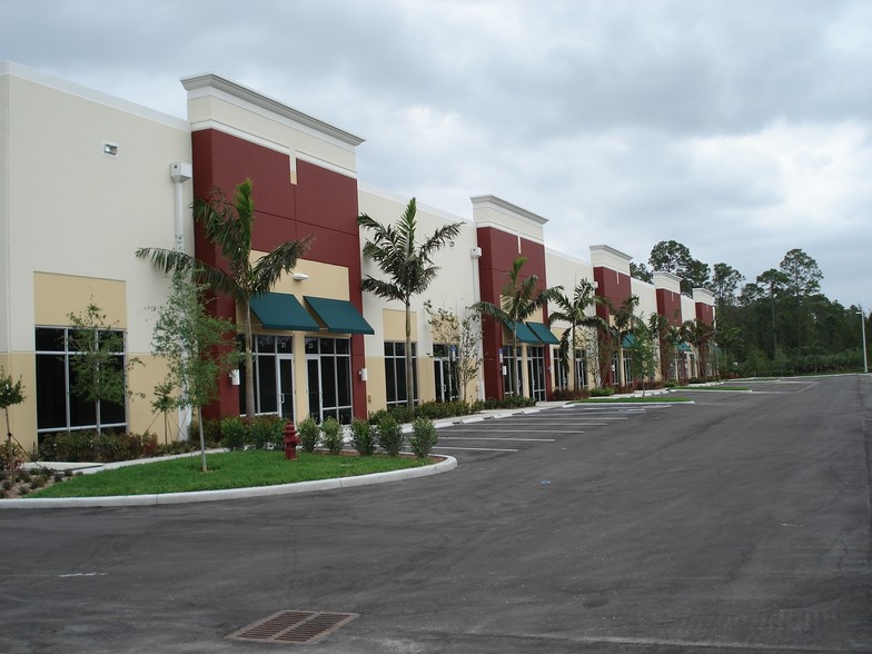 14930 Corporate Rd S, Jupiter, FL for rent - Building Photo - Image 1 of 8