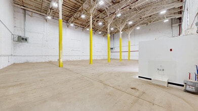 300 Jefferson St, Camden, NJ to rent Matterport 3D Scan- Image 1 of 16