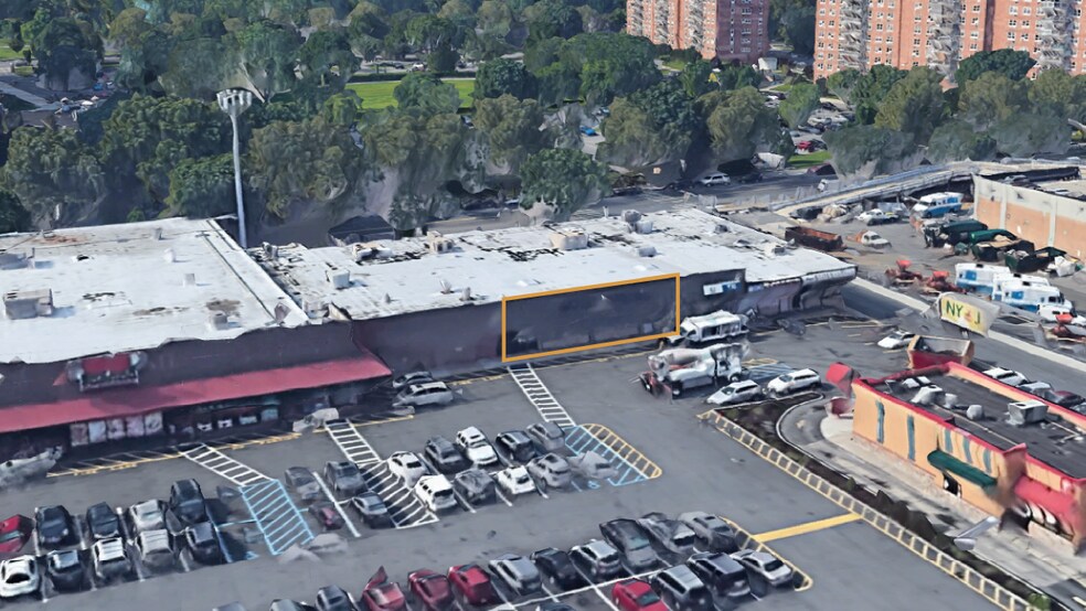 1622 Bruckner Blvd, Bronx 10473 Bruckner Plaza UK