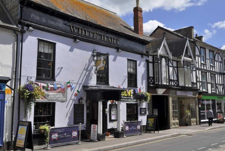 19 Fore St, Cullompton for sale Building Photo- Image 1 of 1