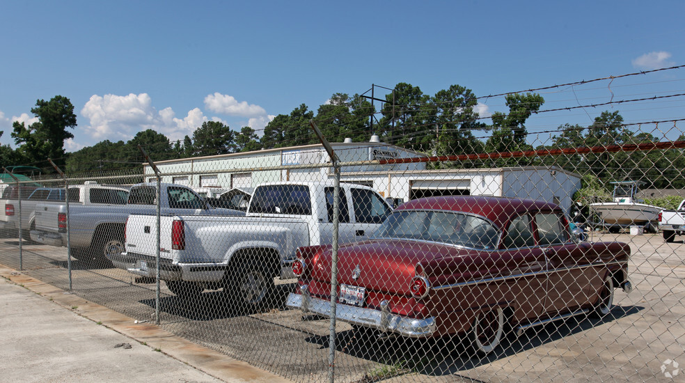 16475-16481 Highway 105 W, Montgomery, TX for sale - Primary Photo - Image 1 of 1